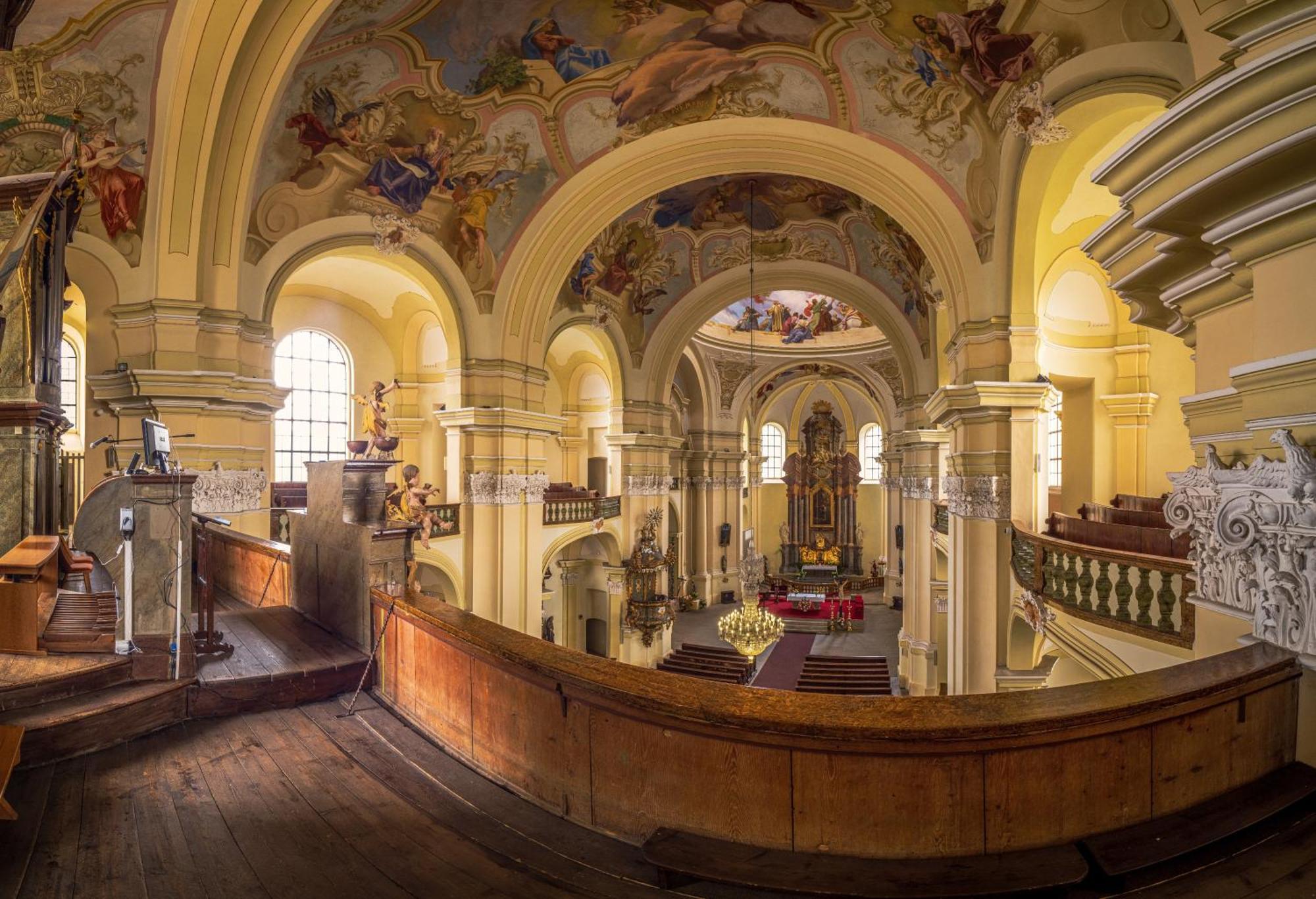 Hotel Klaster Hejnice - Vzdelavaci, Konferencni A Poutni Dum Extérieur photo